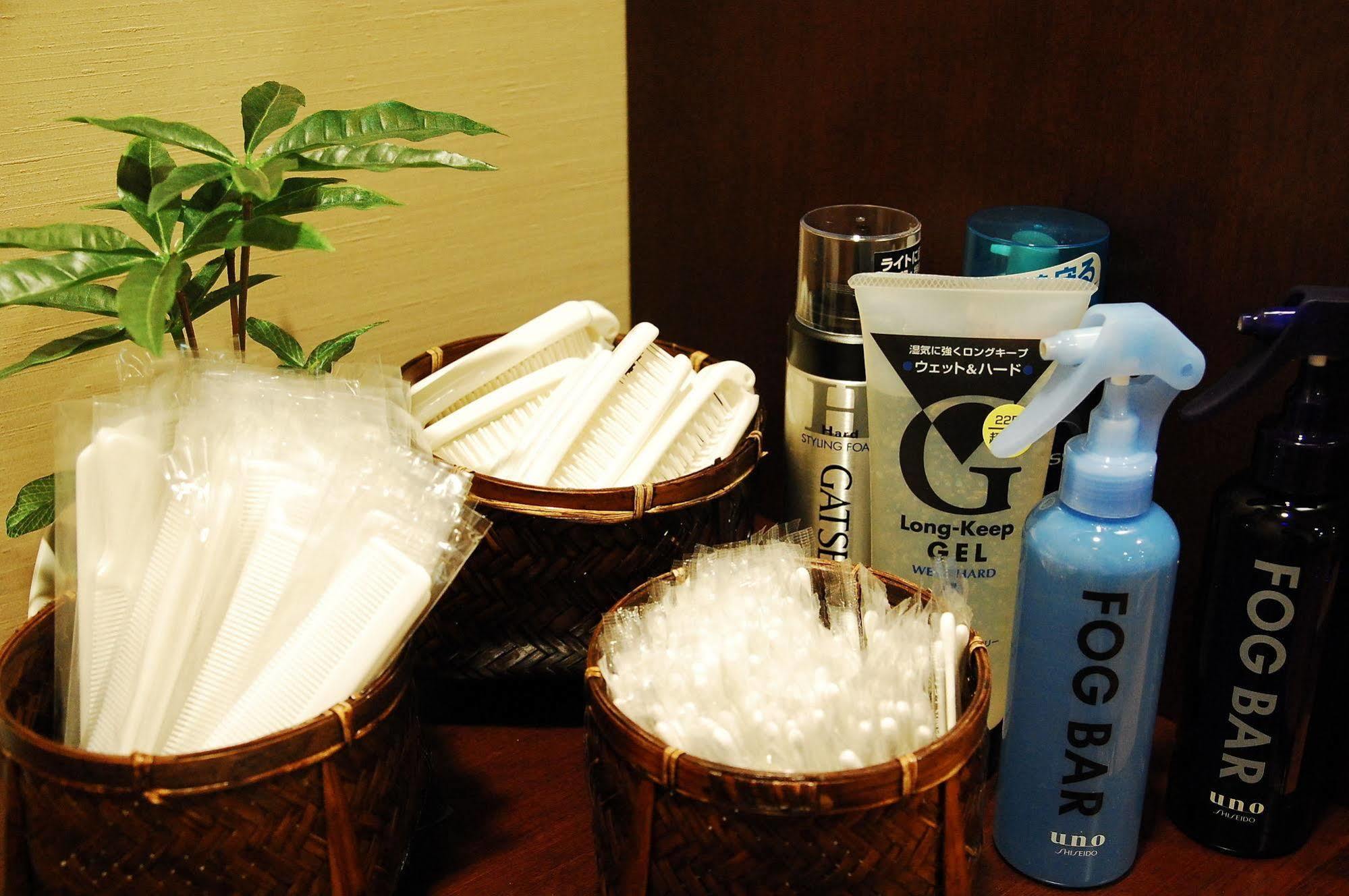 Anshin Oyado Ginza Shinbashi Station-for Men Hôtel capsule Tōkyō