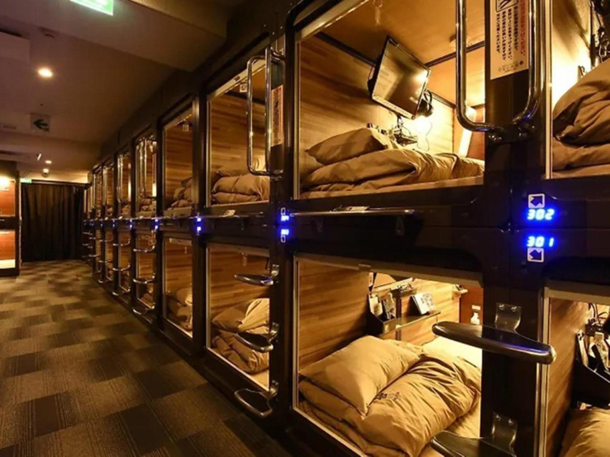 Anshin Oyado Ginza Shimbashi Station - For Men Kapslový hotel