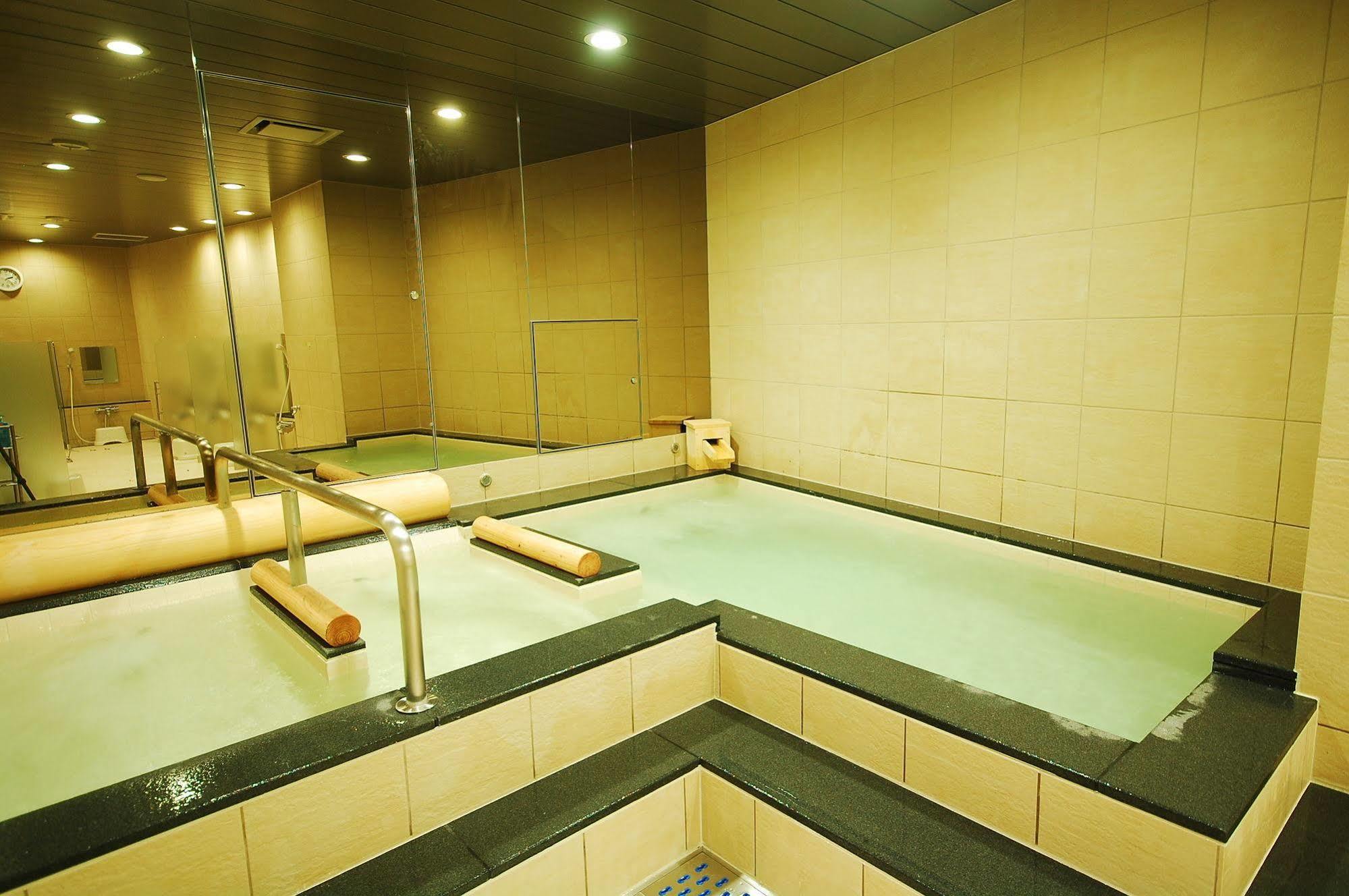 Kapselhotel Anshin Oyado Ginza Shinbashi Station-for Men